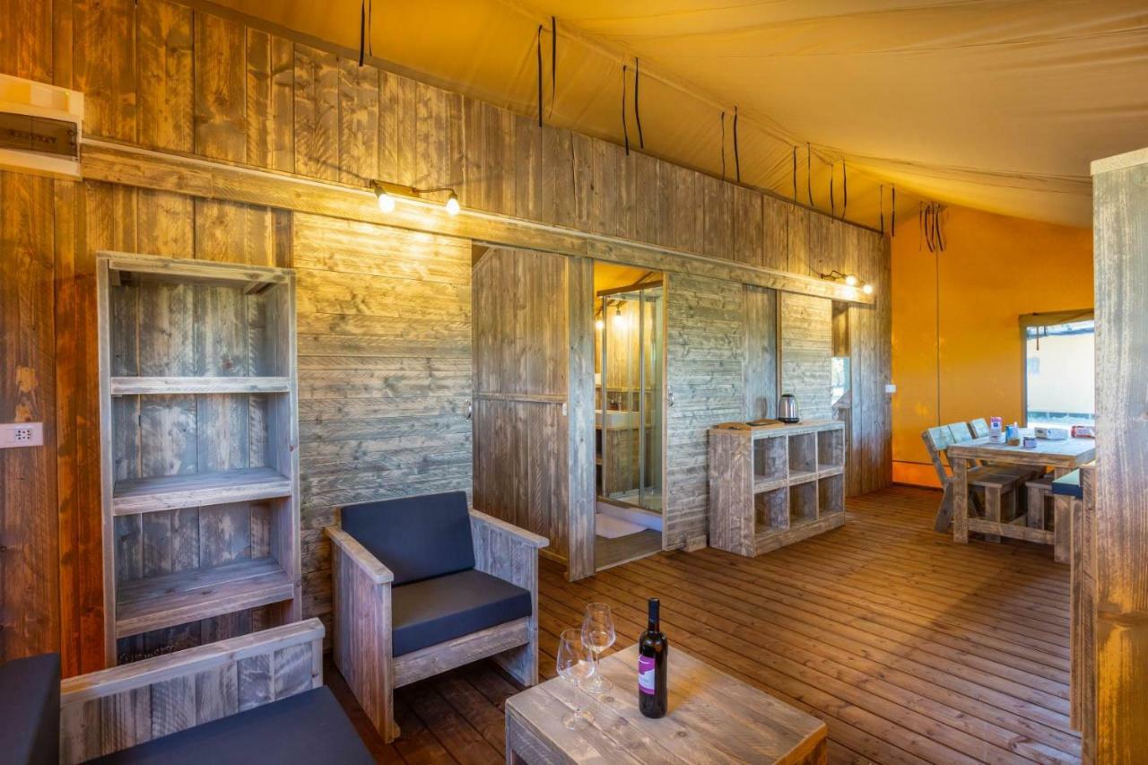 Agriturismo Tenuta Regina - Glamping luxury lodges Palazzolo dello Stella Exterior foto